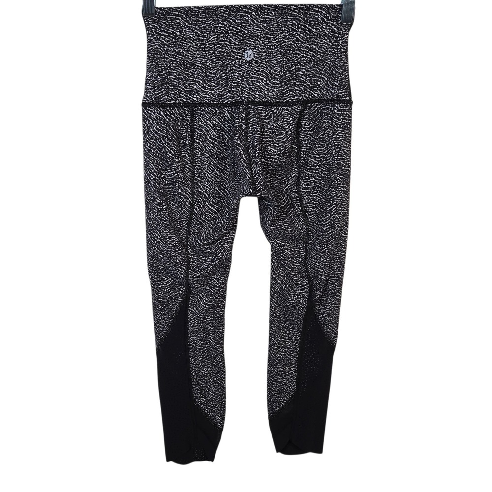 Lululemon Wunder Under Leggings Black White Mesh Laser Cut Luon Women's Size 4 - Picture 4 of 7